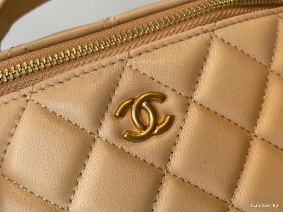 First Bag Ru CASE VANITY CHANEL 0818